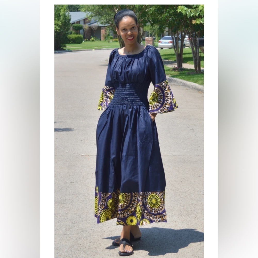 DENIM SMOCKED FIESTA MAXI DRESS SIZE LARGE LIGHTWEIGHT NWT POCKETS - Picture 7 of 12